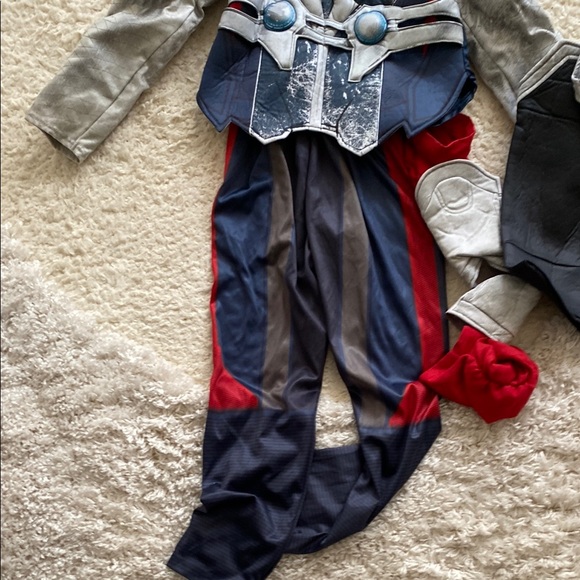 Disney Thor Vibrant Blue and Red Superhero Costume - + sound generating hammer - Picture 4 of 6